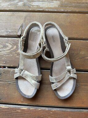 TEVA Ventura Leather Cork Wedge Railto 2 Sandal Gold Metallic - Women's 11/EU 42